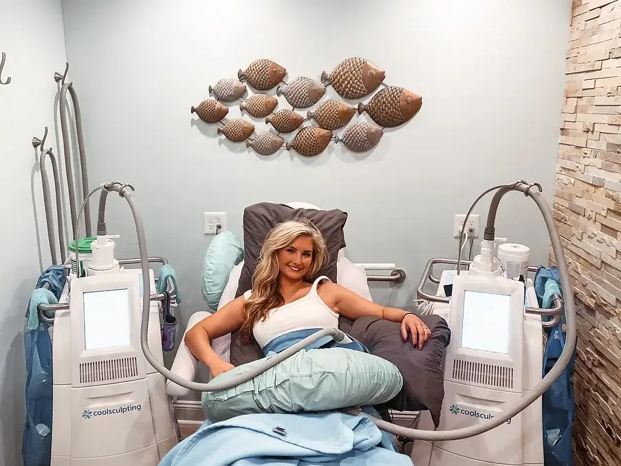 CoolSculpting On Abdomen (1) coolsculpting cost, coolsculpting, coolsculpting reviews, what is coolsculpting