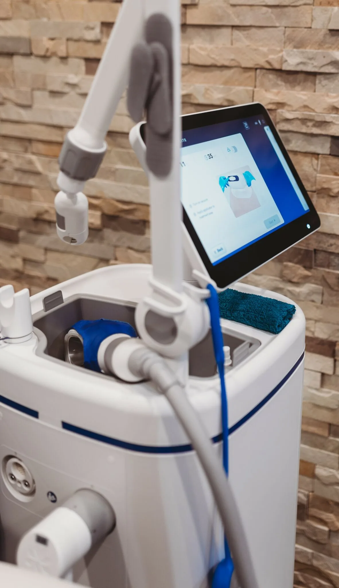 What is Cool Sculpting Contact Best Weight Loss Clinic Contact Best Fat Removal Cool Body Sculpting Center Virginia Beach No Surgery Non Invasive