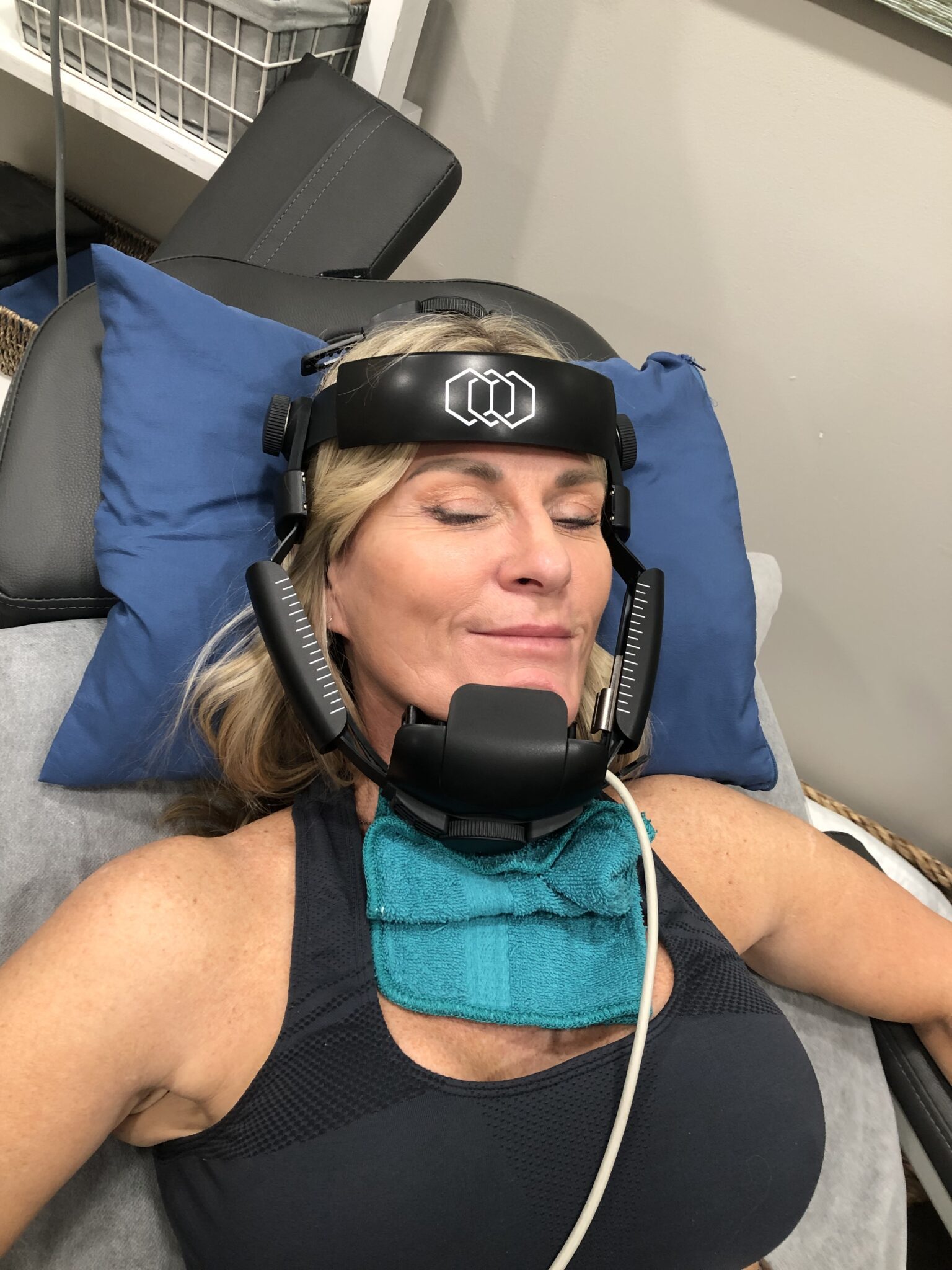 Evoke facial contouring